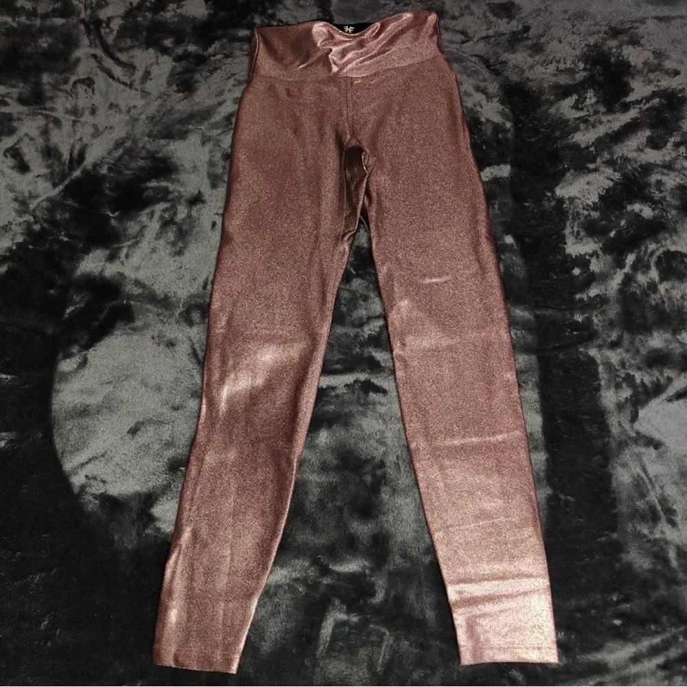 Heroine Sport Metallic Pink Leggings XS - Picture 3 of 7